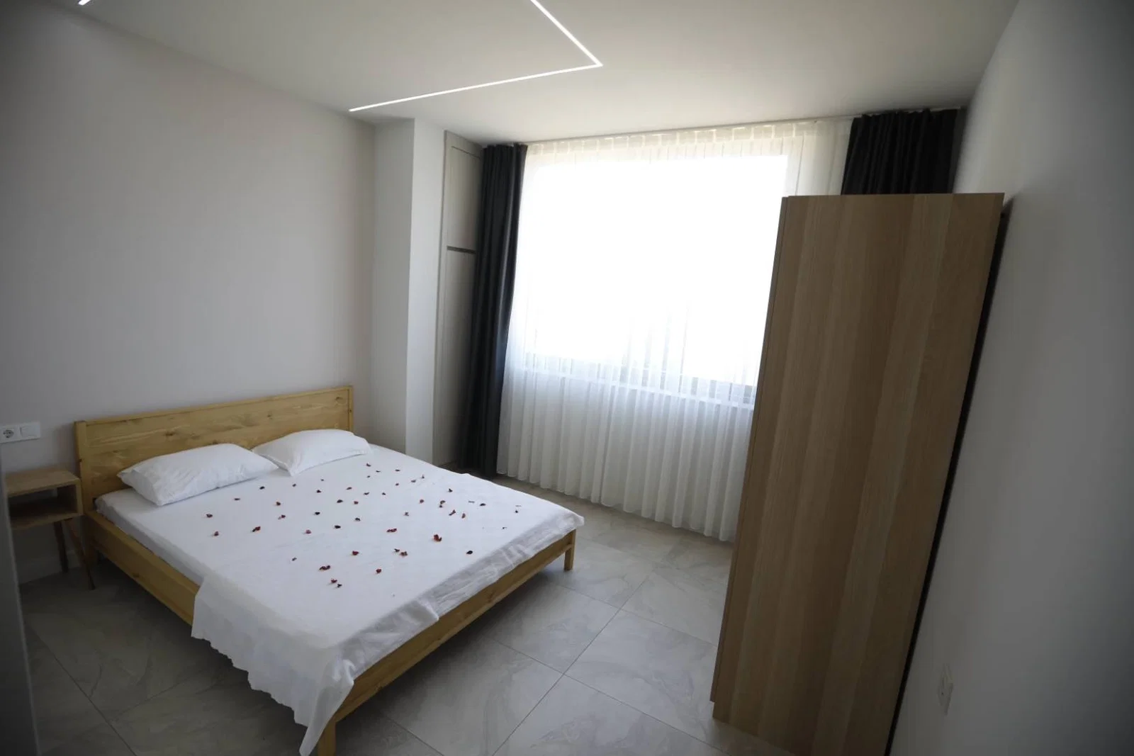Finike’de Sakin Konumda, Özel Havuzlu, Jakuzili, Kiralık Villa