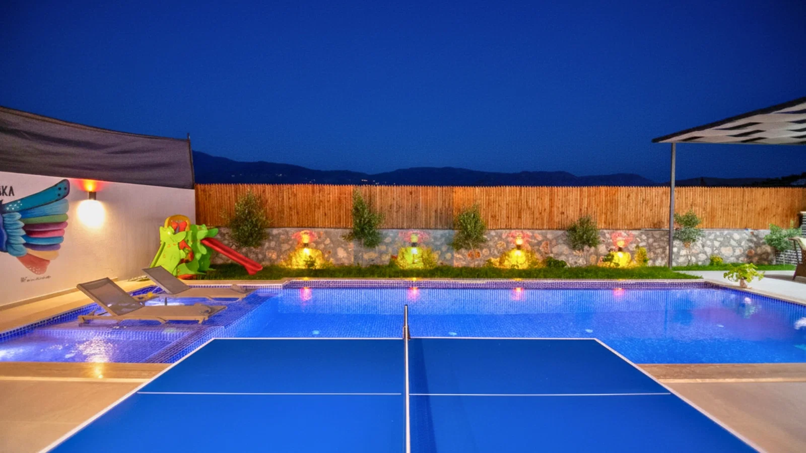 Patara’da Balayı Çiftlerine Uygun, Korunaklı Havuzlu, 5 Kişilik, Kiralık Villa
