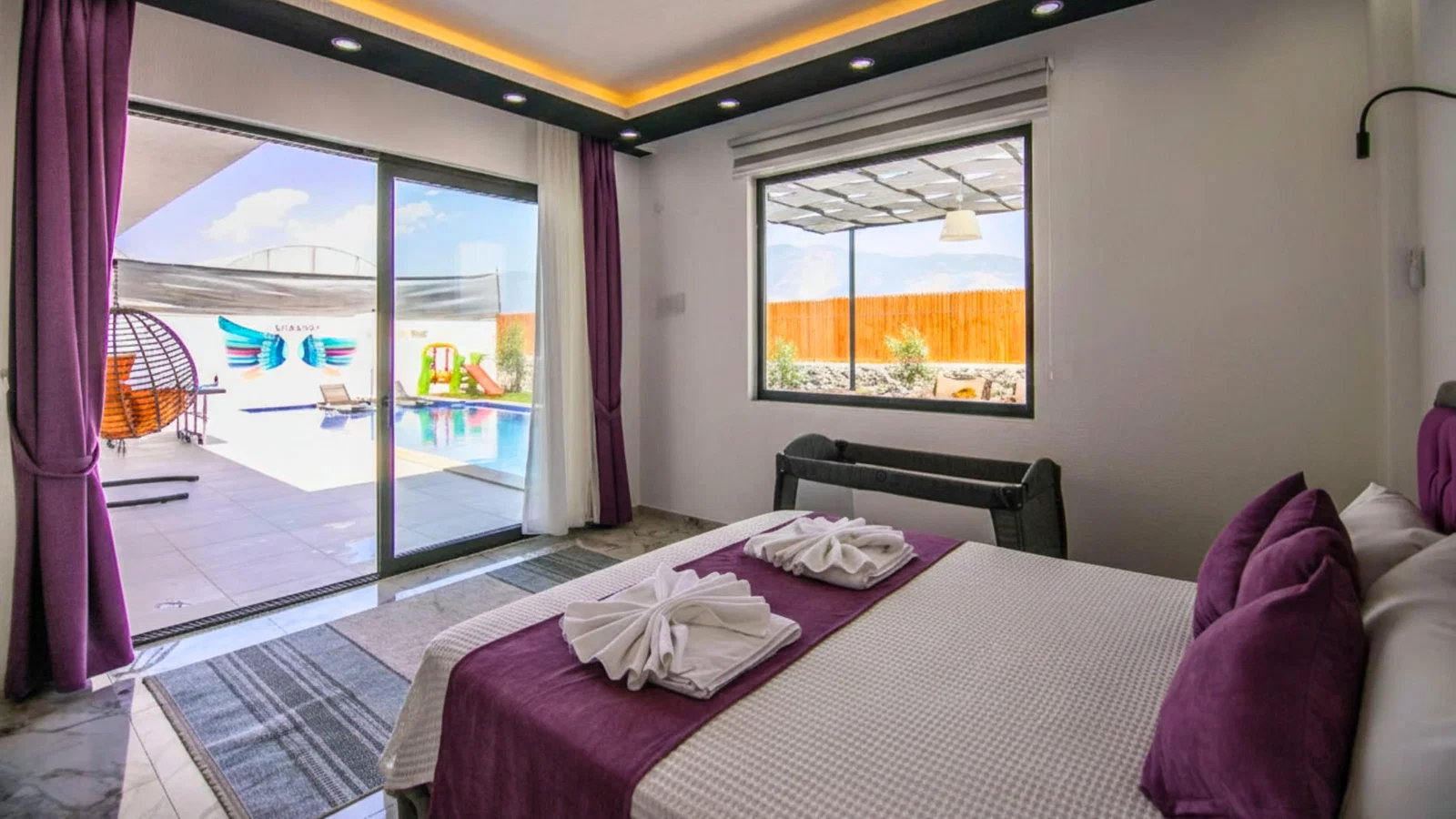 Patara’da Balayı Çiftlerine Uygun, Korunaklı Havuzlu, 5 Kişilik, Kiralık Villa