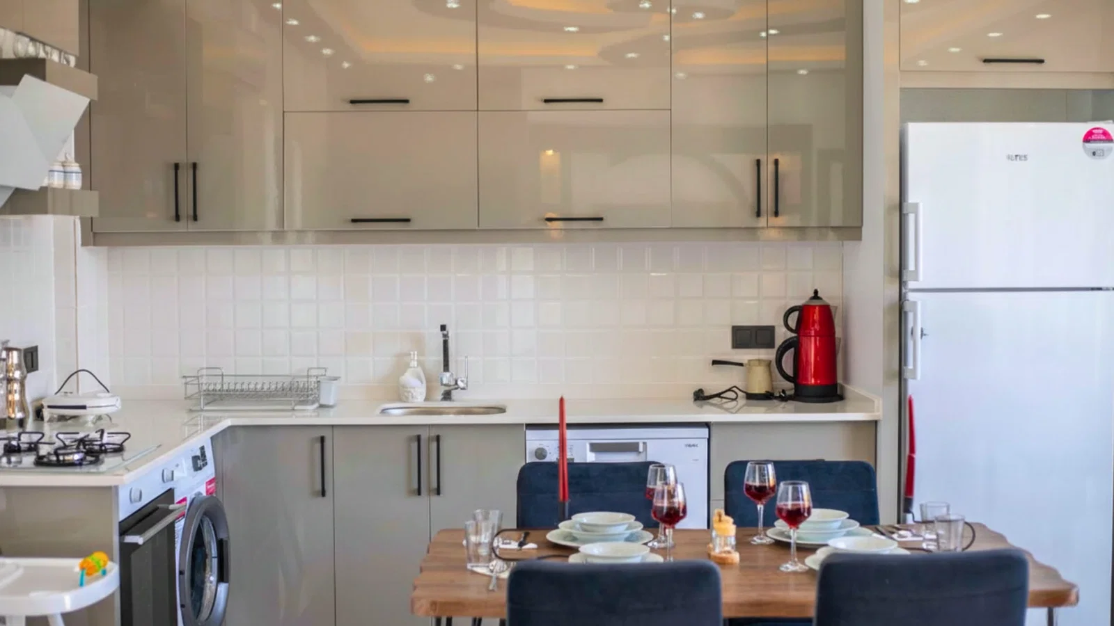 Patara’da Balayı Çiftlerine Uygun, Korunaklı Havuzlu, 5 Kişilik, Kiralık Villa