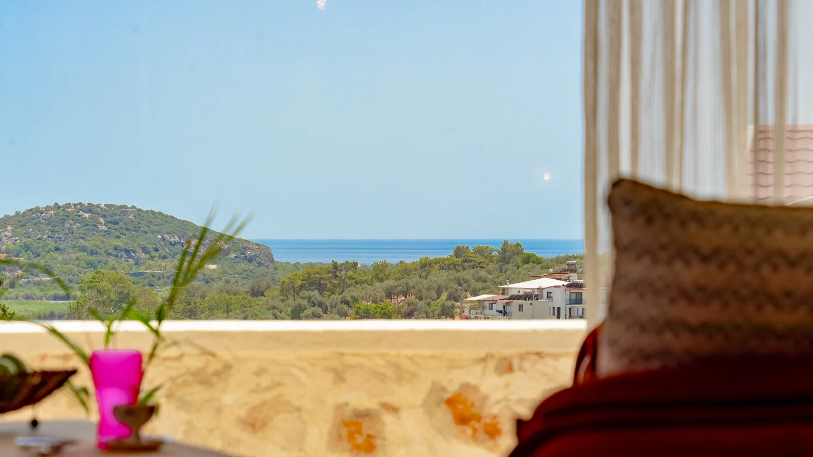 Patara’da Deniz Manzaralı, Korunaklı Havuzlu, 2 Kişilik, Ekonomik Villa