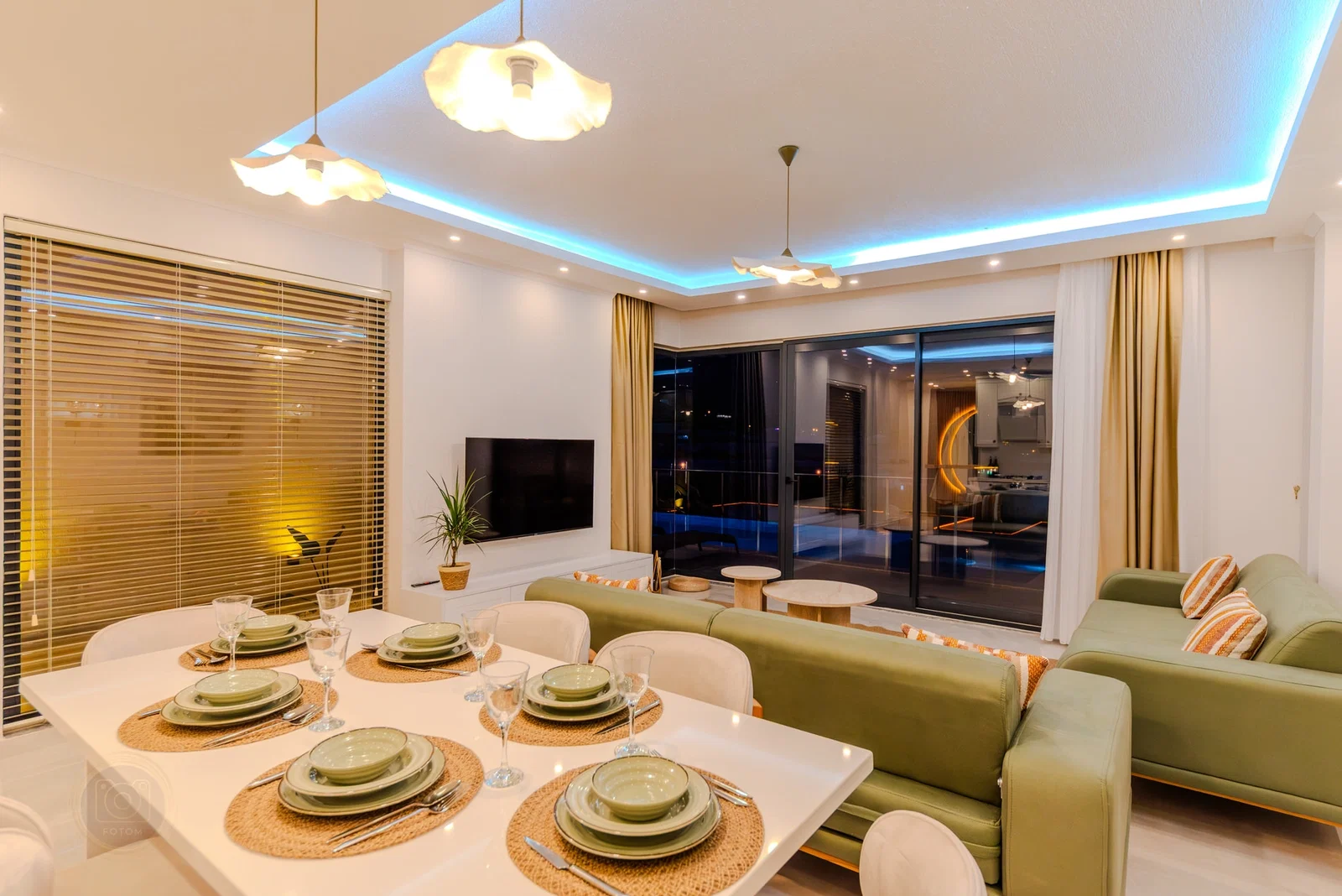 Çavdır’da Balayı Çiftlerine Uygun, Korunaklı Havuzlu, 2 Yatak Odalı, Kiralık Villa