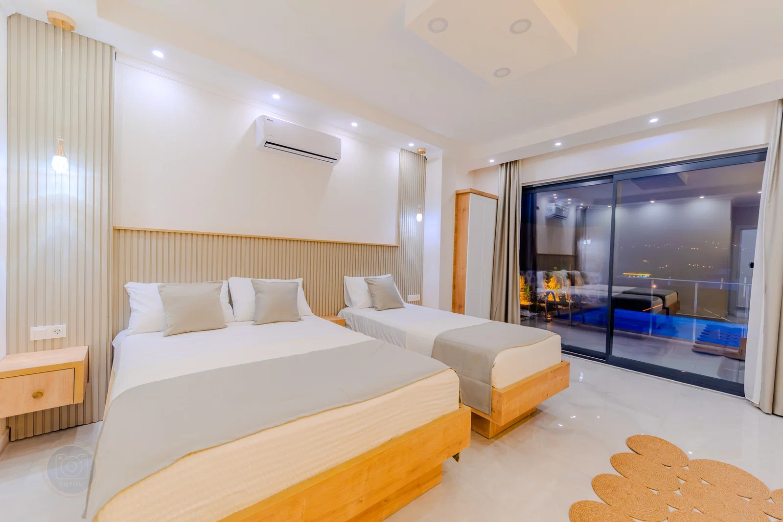 Çavdır’da Balayı Çiftlerine Uygun, Korunaklı Havuzlu, 2 Yatak Odalı, Kiralık Villa