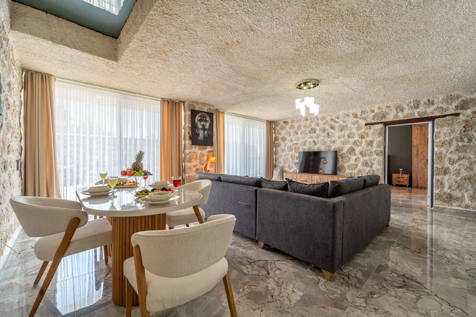 Çavdır’da Balayı Çiftlerine Uygun, Korunaklı Havuzlu, 1 Yatak Odalı, Kiralık Villa
