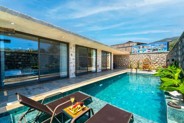 Çavdır’da Balayı Çiftlerine Uygun, Korunaklı Havuzlu, 1 Yatak Odalı, Kiralık Villa