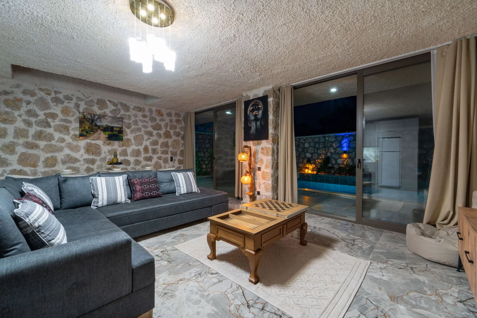 Çavdır’da Balayı Çiftlerine Uygun, Korunaklı Havuzlu, 1 Yatak Odalı, Kiralık Villa