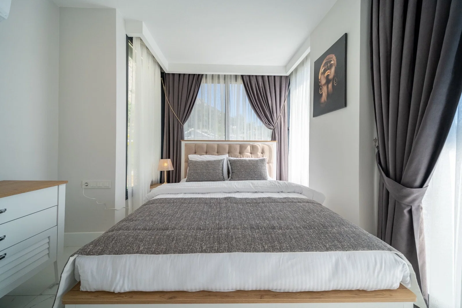 Göcek’te Sakin Konumda, Korunaklı Havuzlu, 8 Kişilik, Lüks Villa