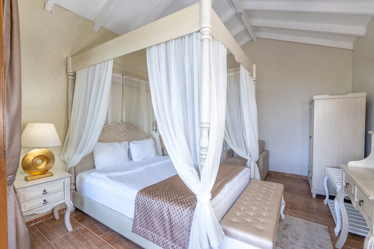 Marmaris’te Balayı Çiftlerine Uygun, Özel Havuzlu, 6 Kişilik, Kiralık Villa