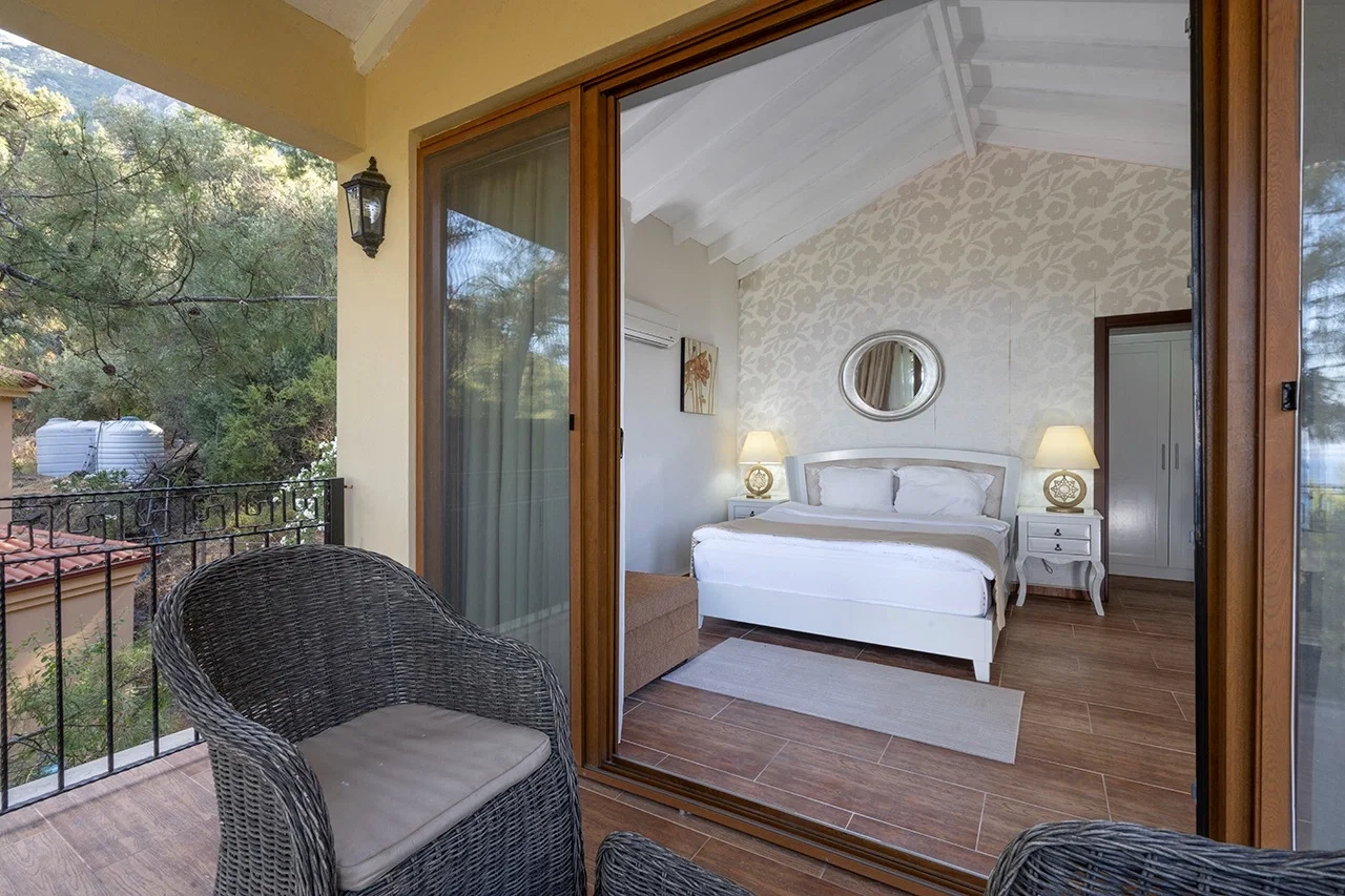 Marmaris’te Balayı Çiftlerine Uygun, Özel Havuzlu, 6 Kişilik, Kiralık Villa