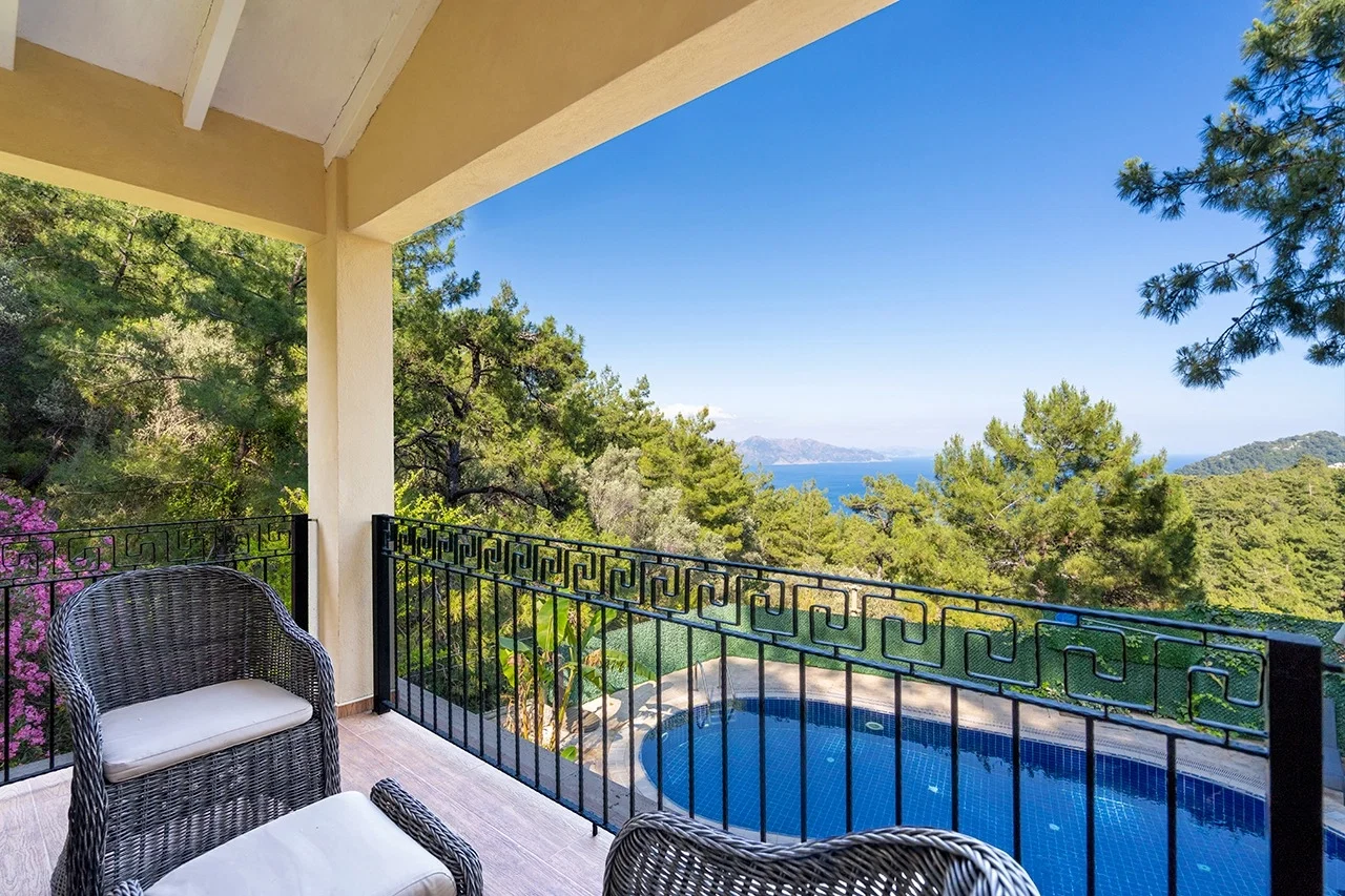 Marmaris’te Balayı Çiftlerine Uygun, Özel Havuzlu, 6 Kişilik, Kiralık Villa