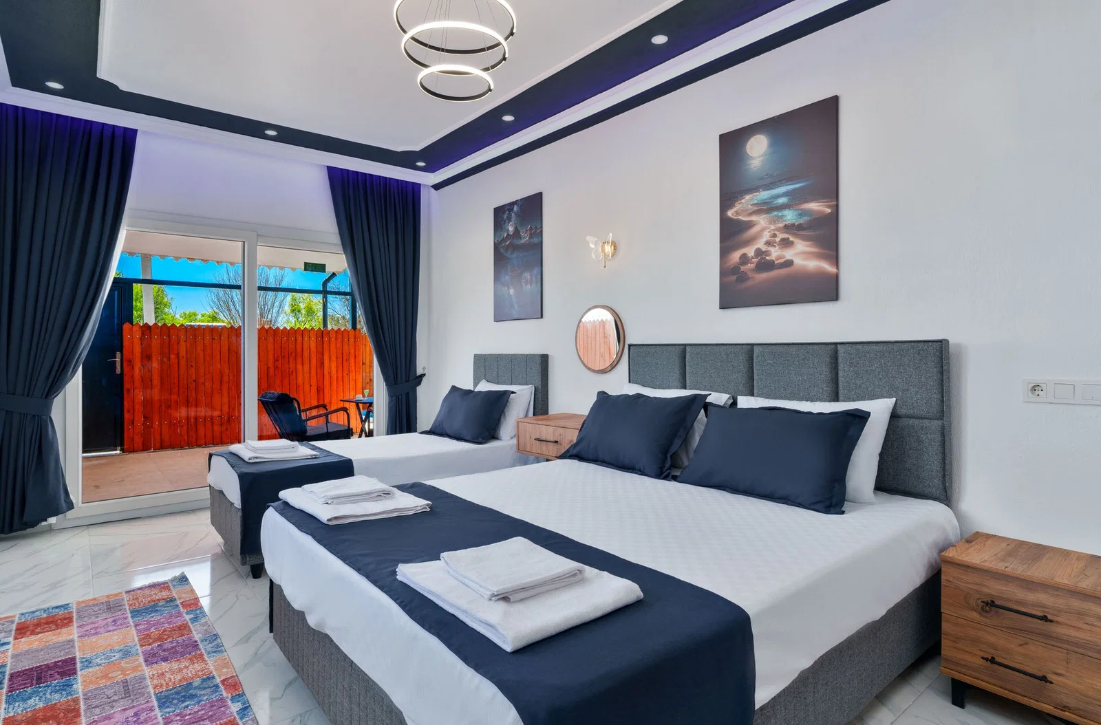 Çavdır’da Balayı Çiftlerine Uygun, Korunaklı Havuzlu, 5 Kişilik, Ekonomik Villa