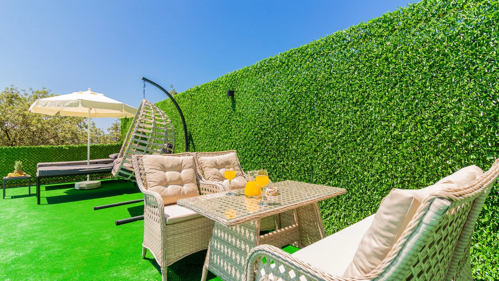 Çayköy’de Balayı Çiftlerine Uygun, Korunaklı Havuzlu, 1 Yatak Odalı, Ekonomik Villa