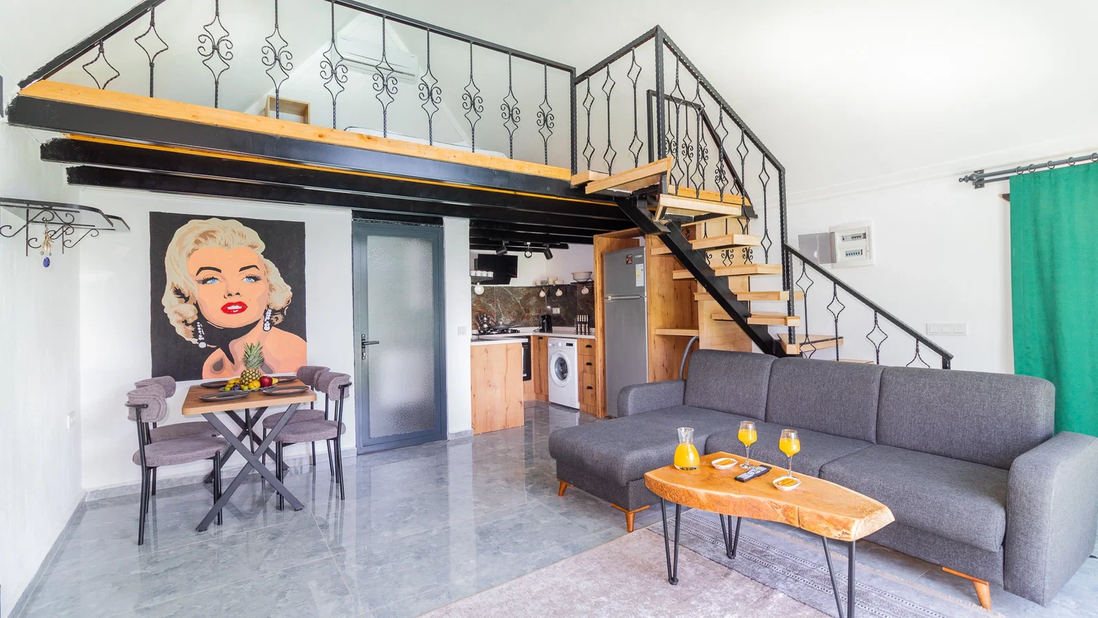 Çayköy’de Balayı Çiftlerine Uygun, Korunaklı Havuzlu, 1 Yatak Odalı, Ekonomik Villa