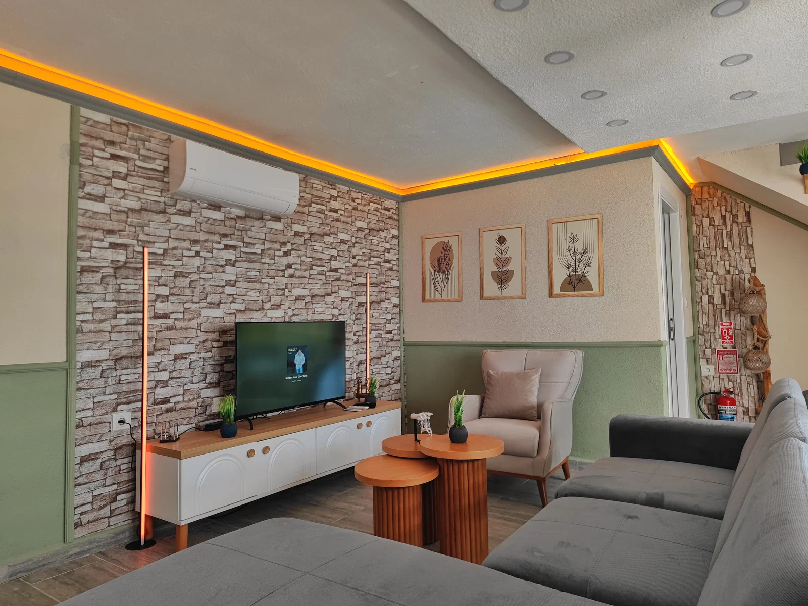 Çavdır’da Balayı Çiftlerine Uygun, Korunaklı Havuzlu, 1 Yatak Odalı, Kiralık Villa