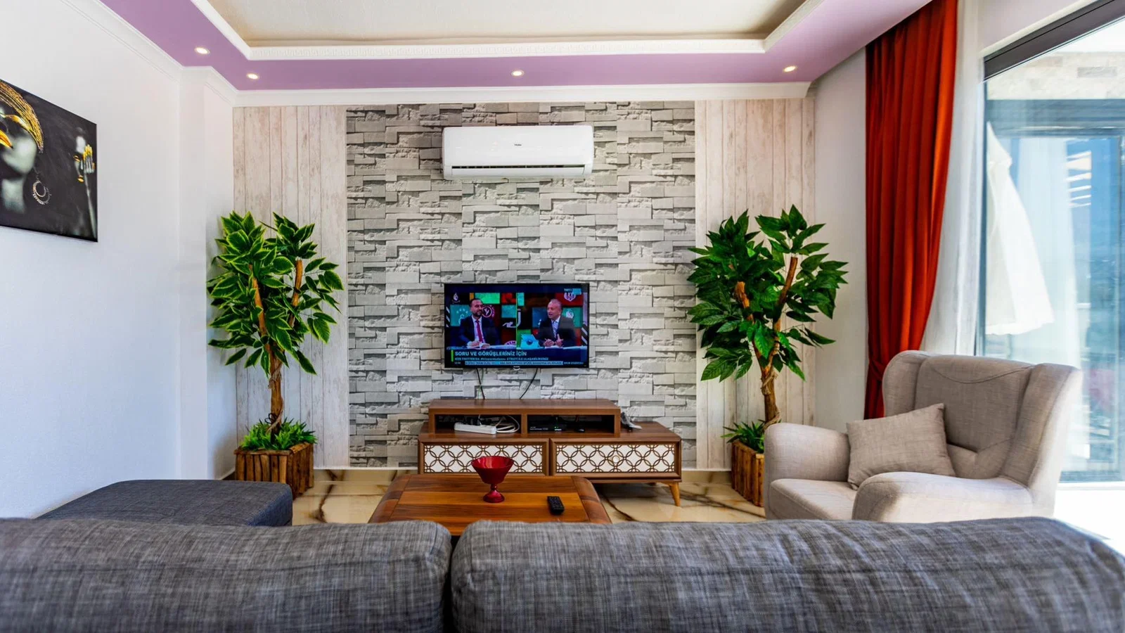 Çavdır’da Balayı Çiftlerine Uygun, Korunaklı Havuzlu, 2 Yatak Odalı, Kiralık Villa