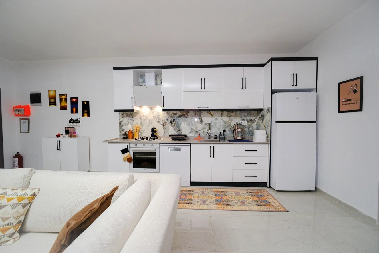 Çayköy’de Balayı Çiftlerine Uygun, Korunaklı Havuzlu, 1 Yatak Odalı, Kiralık Villa
