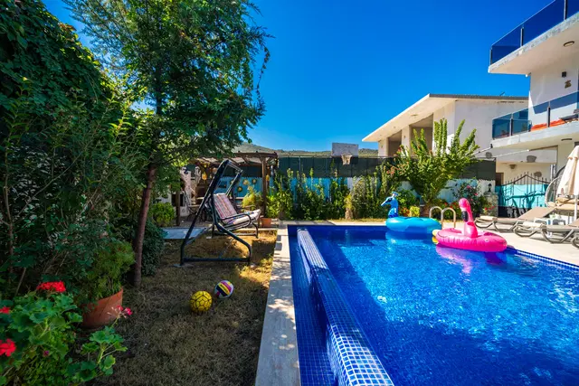 Yeşilköy’de özel havuzlu kiralık villa, fotoğraf 4