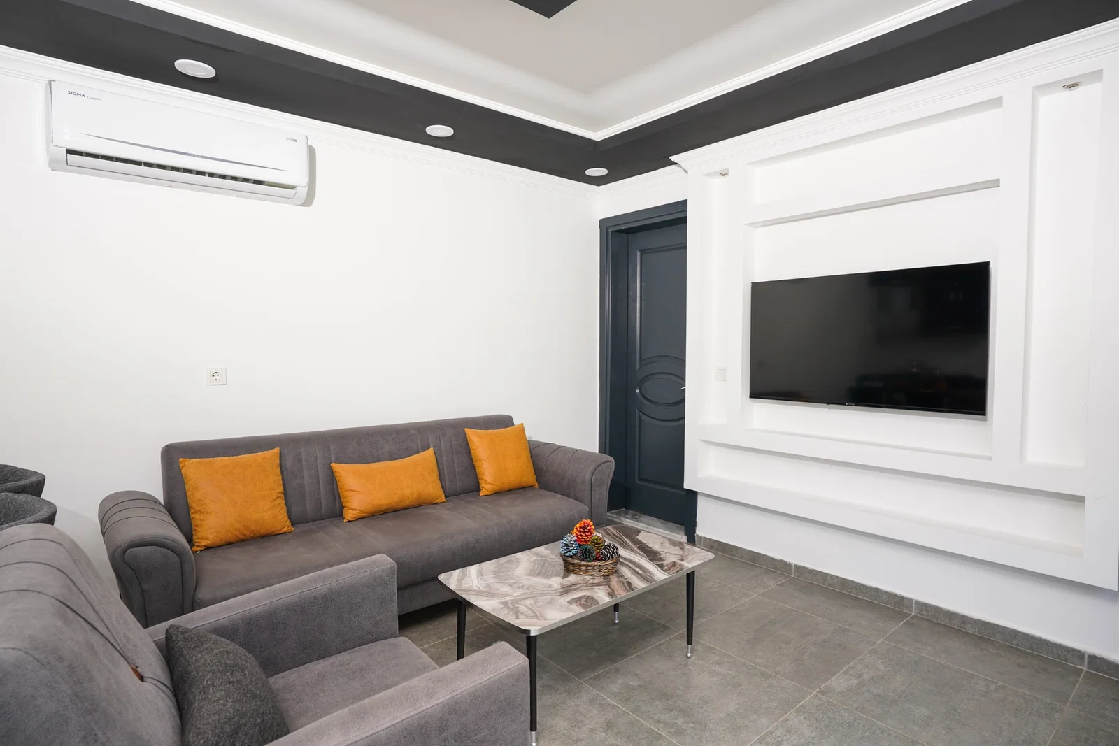 Bezirgan’da Balayı Çiftlerine Uygun, Korunaklı Havuzlu, 1 Yatak Odalı, Kiralık Villa