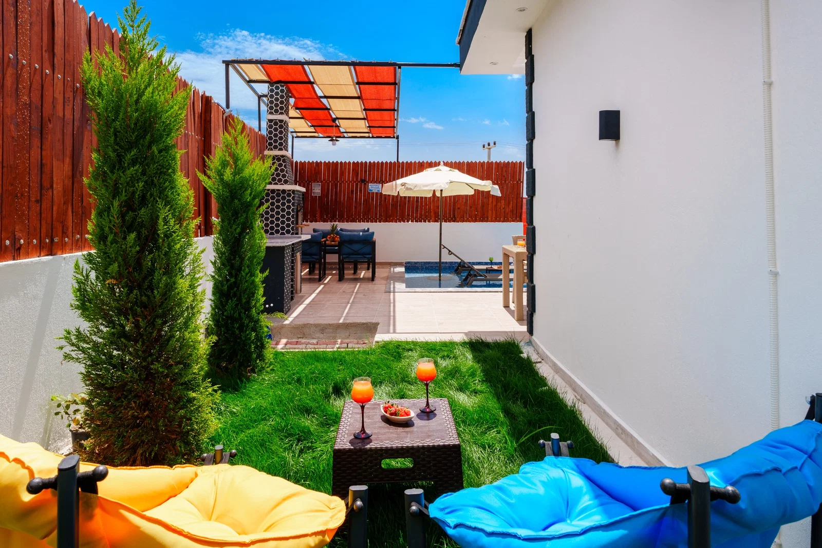 Çavdır’da Balayı Çiftlerine Uygun, Korunaklı Havuzlu, 1 Yatak Odalı, Kiralık Villa