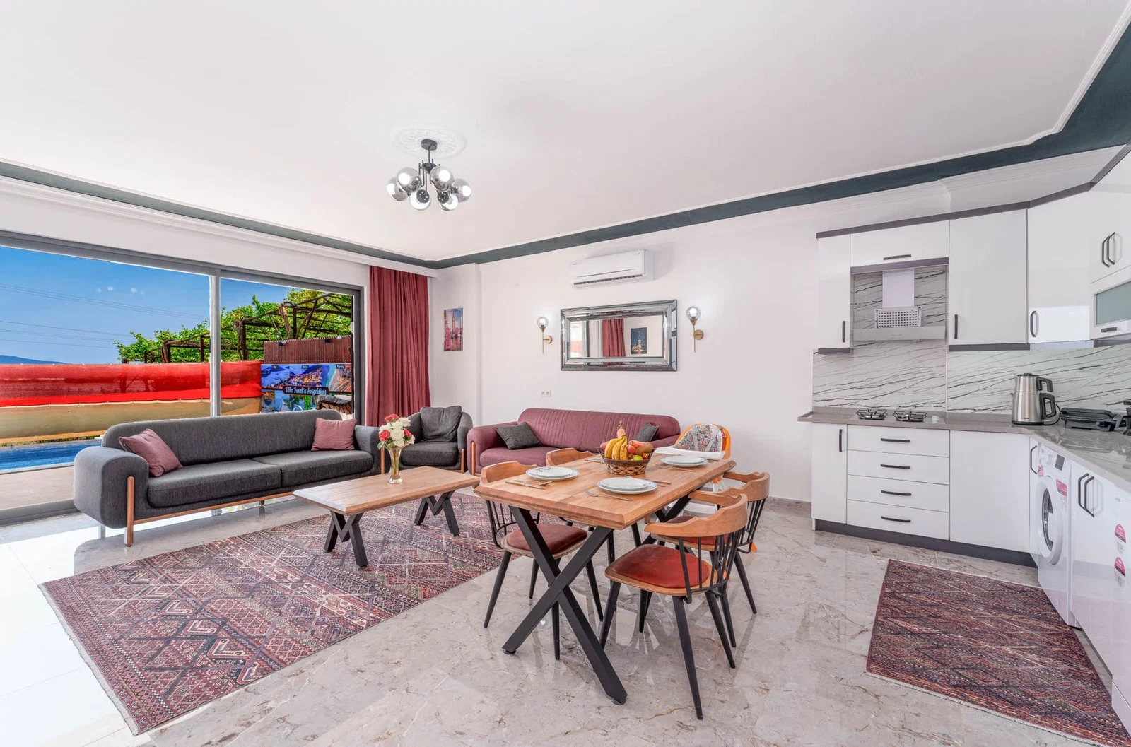 Çavdır’da Balayı Çiftlerine Uygun, Korunaklı Havuzlu, 1 Yatak Odalı, Kiralık Villa