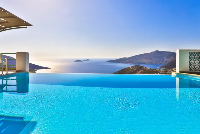 Kalkan’da deniz manzaralı kiralık villa, fotoğraf 2