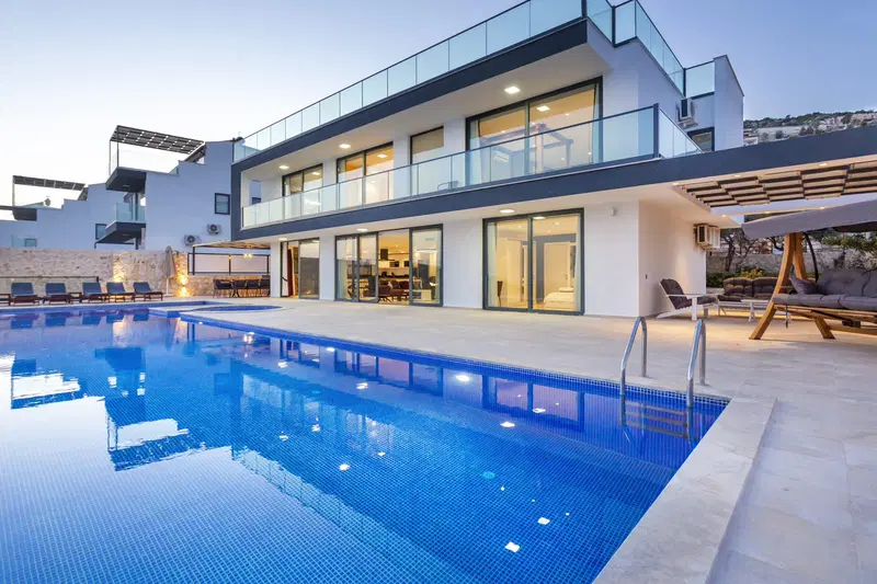 Kalkan’da denize yakın kiralık villa, fotoğraf 7