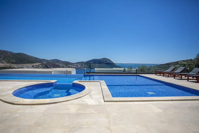 Kalkan’da merkeze yakın kiralık villa, fotoğraf 6