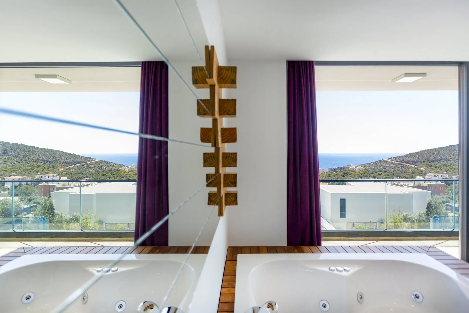 Kalkan’da Kalabalık Ailelere Uygun, Çocuk Havuzlu, Jakuzili, Lüks Villa