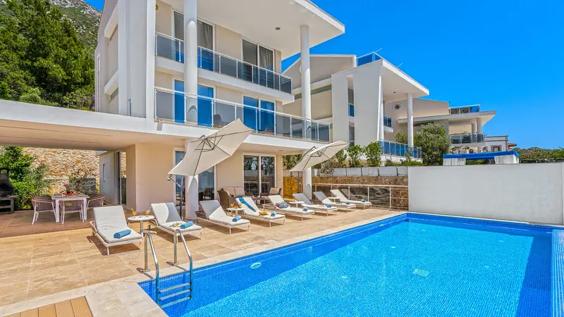 Kalkan’da merkeze yakın kiralık villa, fotoğraf 6