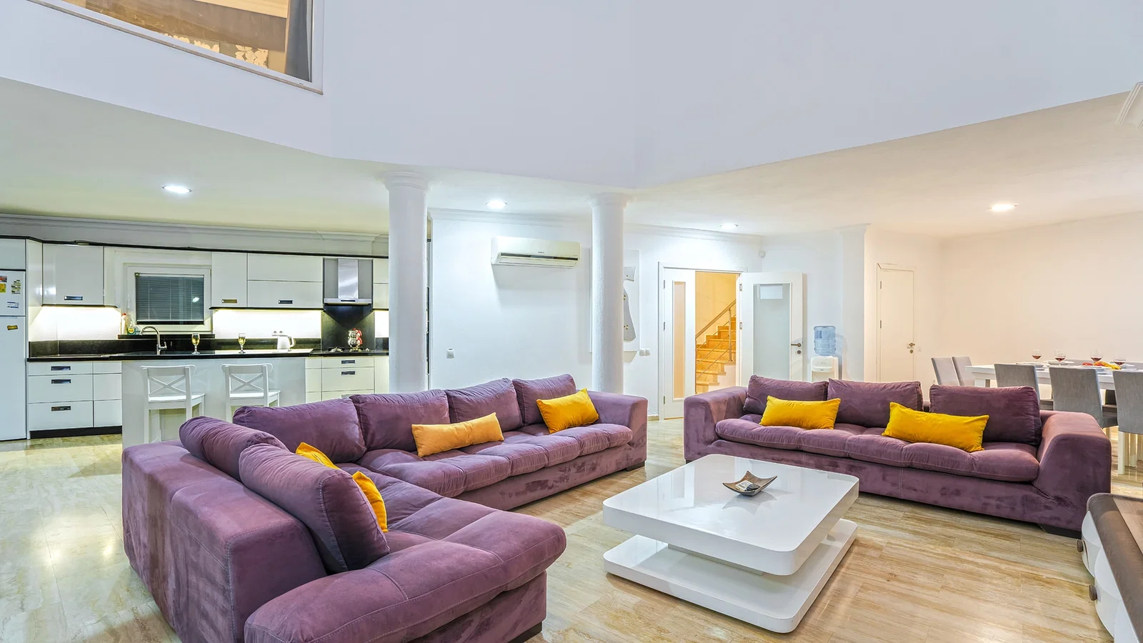 Kalkan’da Deniz Manzaralı, Isıtmalı Havuzlu, 14 Kişilik, Kiralık Villa