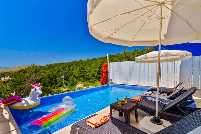 Kalkan’da jakuzili kiralık villa, fotoğraf 2