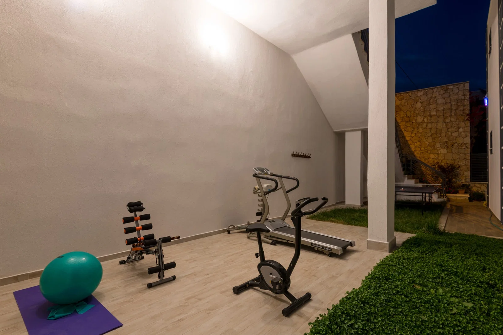 Kalkan’da Deniz Manzaralı, Özel Havuzlu, 4 Yatak Odalı, Lüks Villa