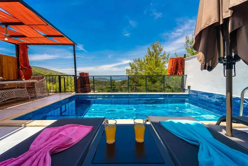 Kalkan’da jakuzili kiralık villa, fotoğraf 2