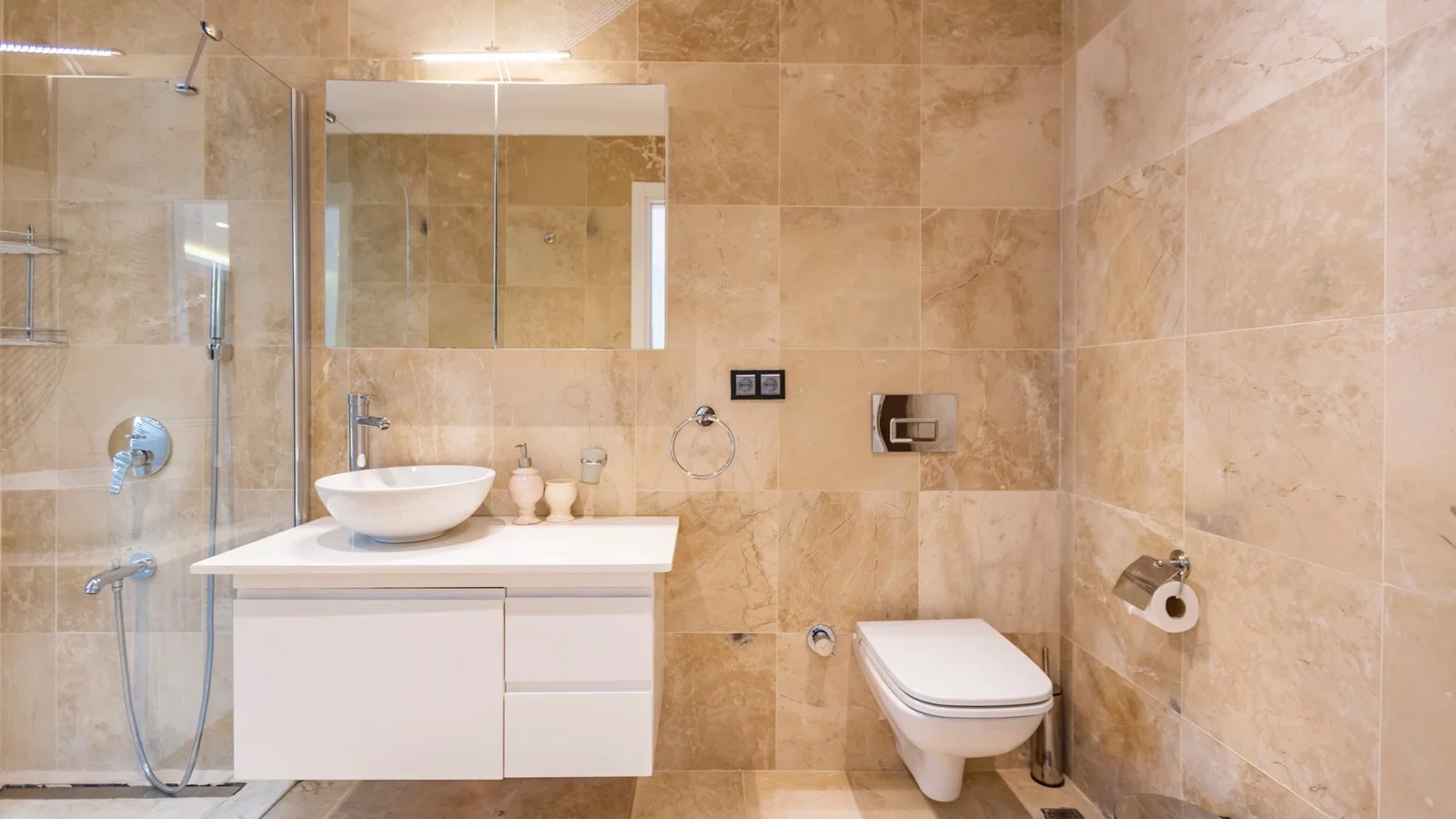 Kalkan’da Merkeze Yakın, Isıtmalı Havuzlu, Jakuzili, Lüks Villa