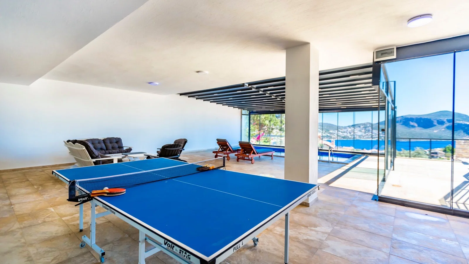 Kalkan’da Merkeze Yakın, Isıtmalı Havuzlu, Jakuzili, Lüks Villa