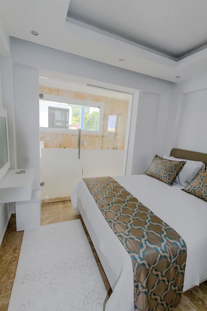 Kalkan’da Deniz Manzaralı, Isıtmalı Havuzlu, 7 Yatak Odalı, Lüks Villa