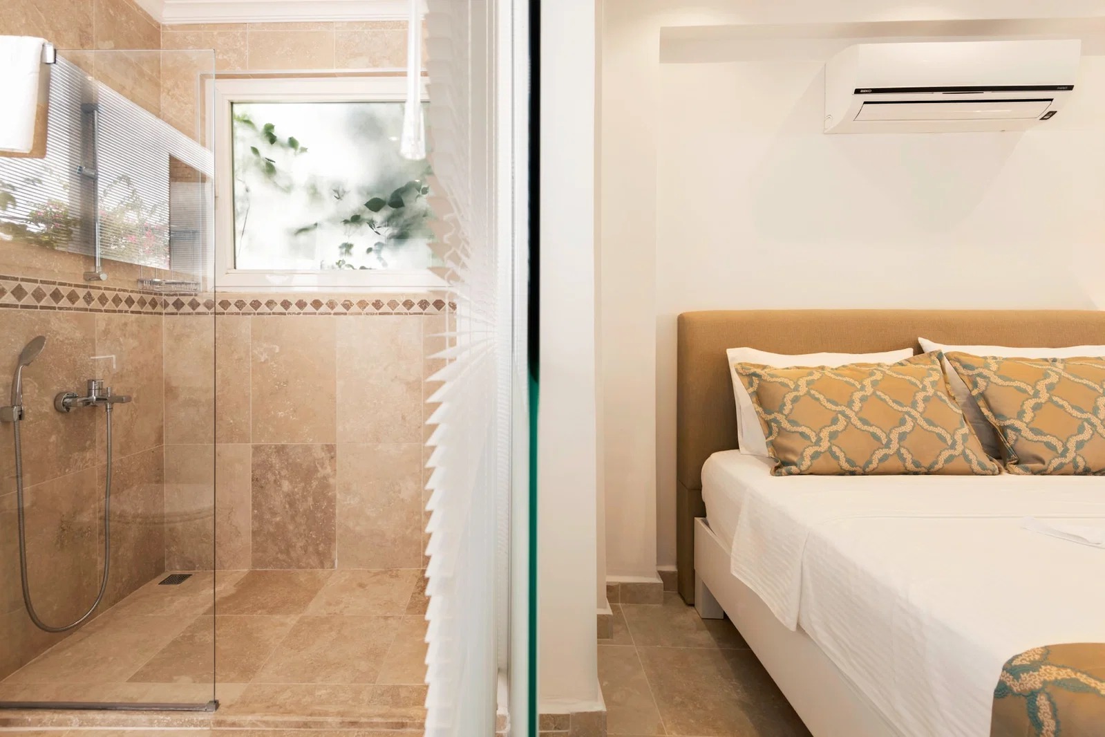 Kalkan’da Deniz Manzaralı, Isıtmalı Havuzlu, 7 Yatak Odalı, Lüks Villa
