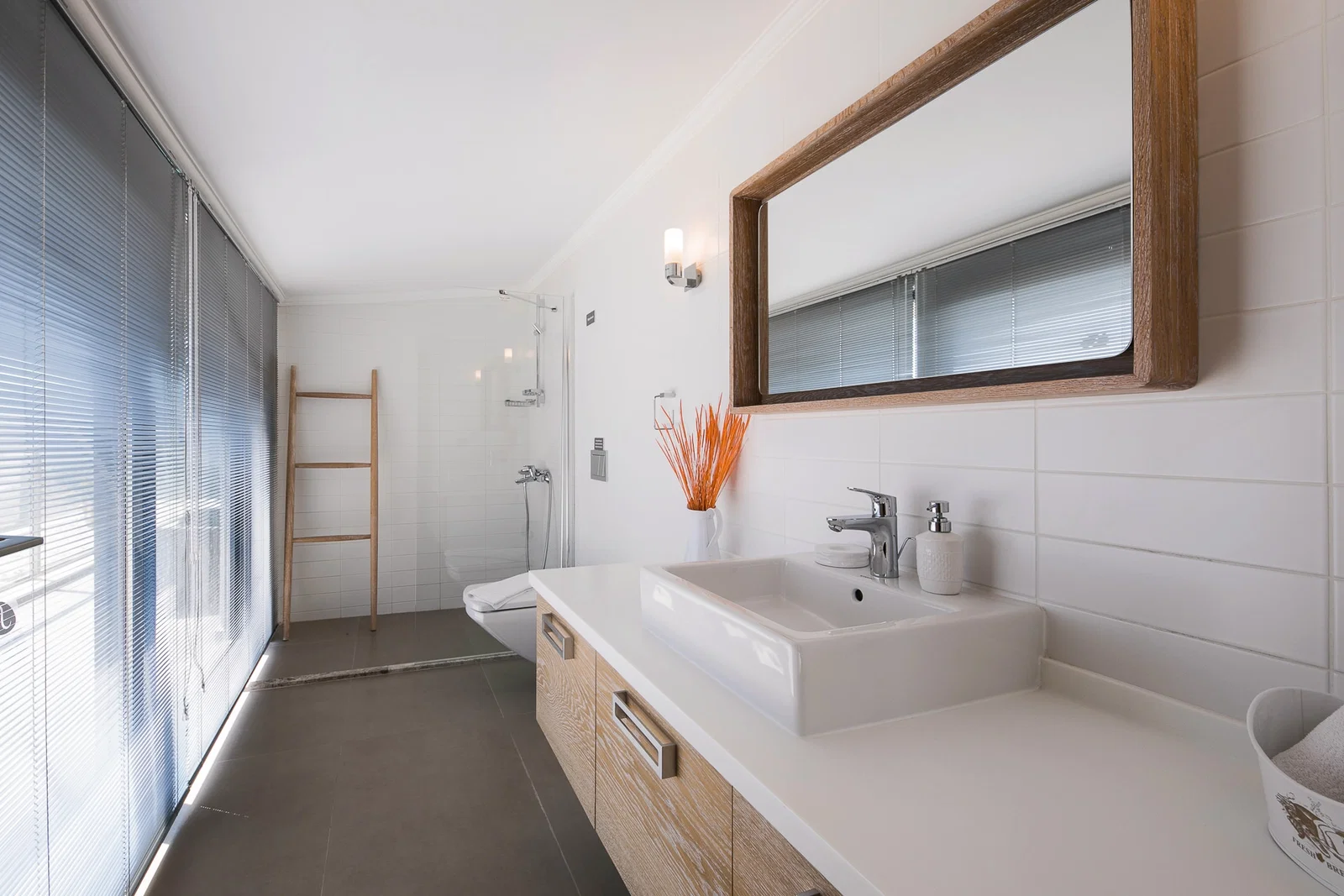 Kalkan’da Merkeze Yakın, Özel Havuzlu, 5 Yatak Odalı, Lüks Villa
