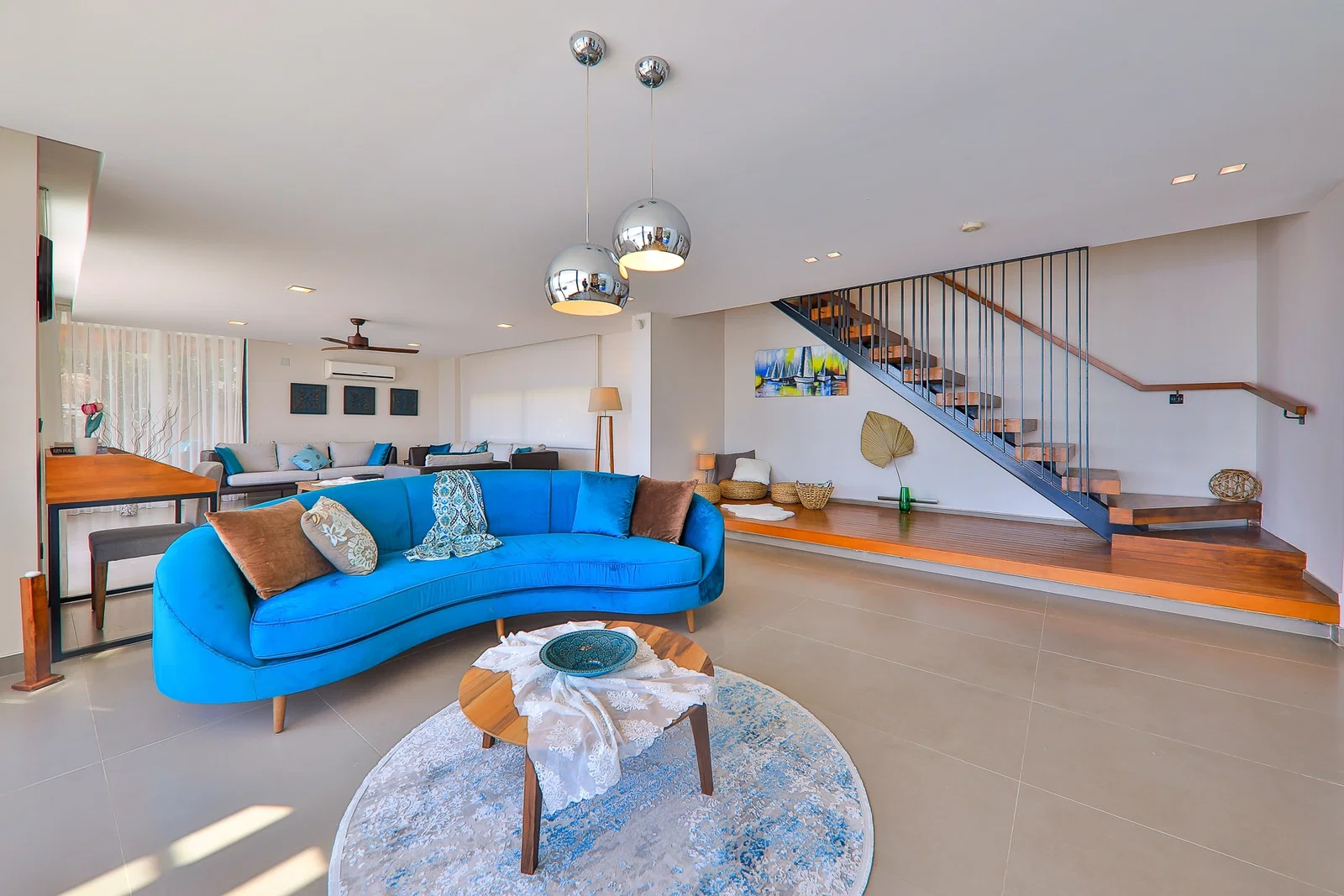 Kalkan’da Merkeze Yakın, Özel Havuzlu, 5 Yatak Odalı, Lüks Villa