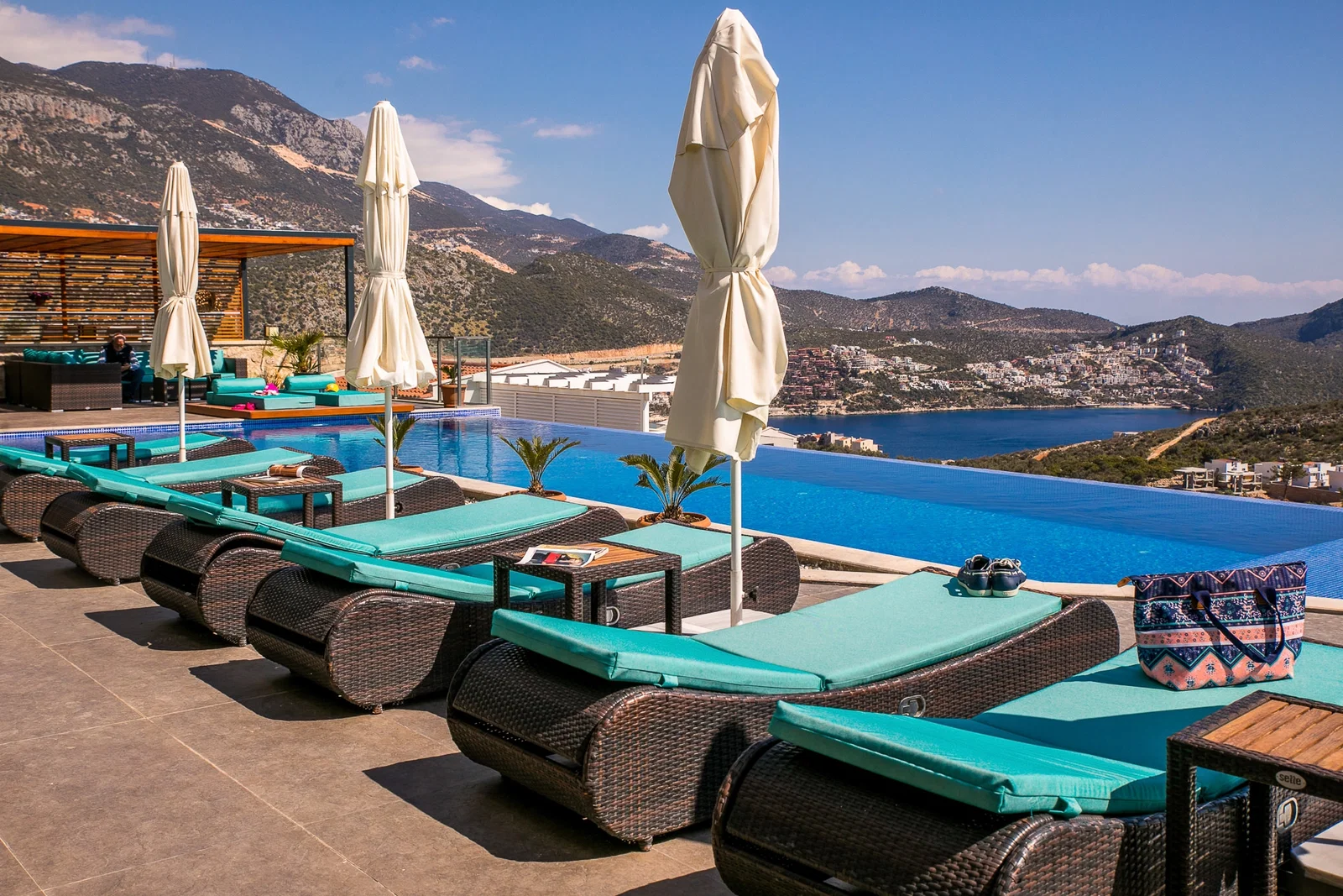 Kalkan’da Merkeze Yakın, Özel Havuzlu, 5 Yatak Odalı, Lüks Villa