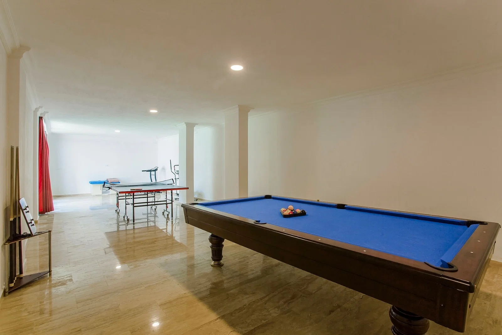 Kalkan’da Deniz Manzaralı, Isıtmalı Havuzlu, 14 Kişilik, Lüks Villa