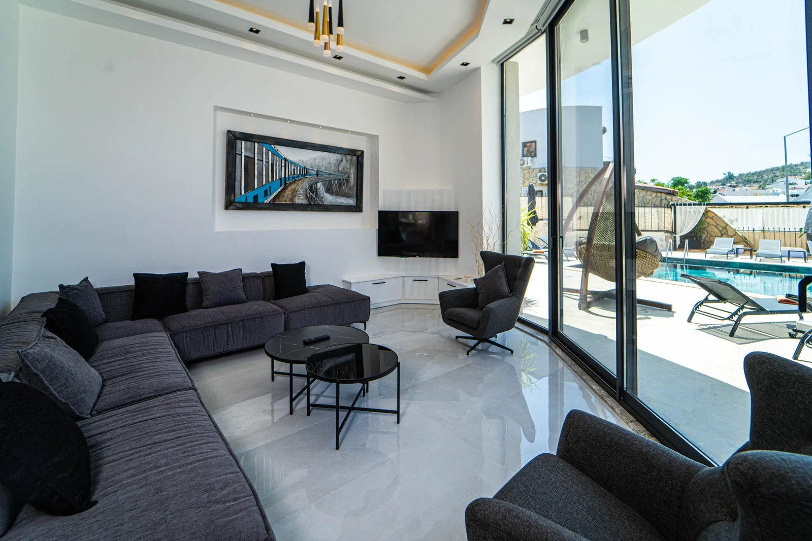 Kalkan’da Merkeze Yakın, Özel Havuzlu, 5 Yatak Odalı, Lüks Villa