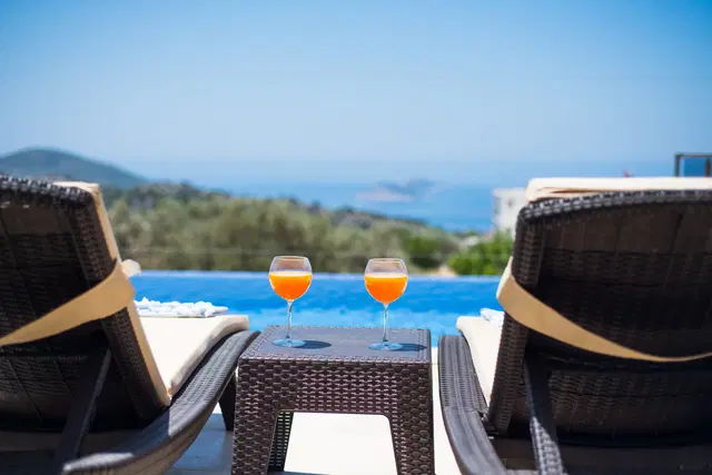 Kalkan’da ısıtmalı havuzlu kiralık villa, fotoğraf 2