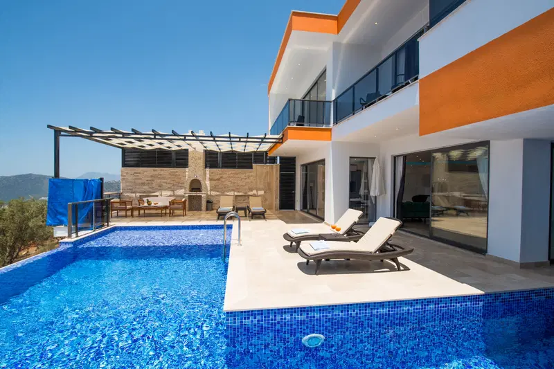Kalkan’da jakuzili kiralık villa, fotoğraf 3