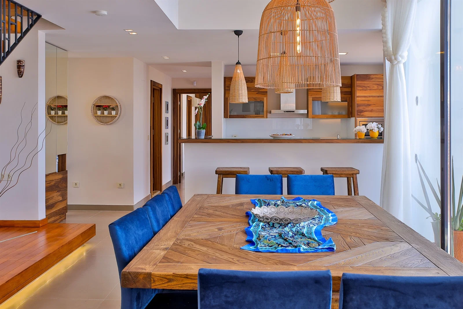 Kalkan’da Merkeze Yakın, Özel Havuzlu, 5 Yatak Odalı, Lüks Villa