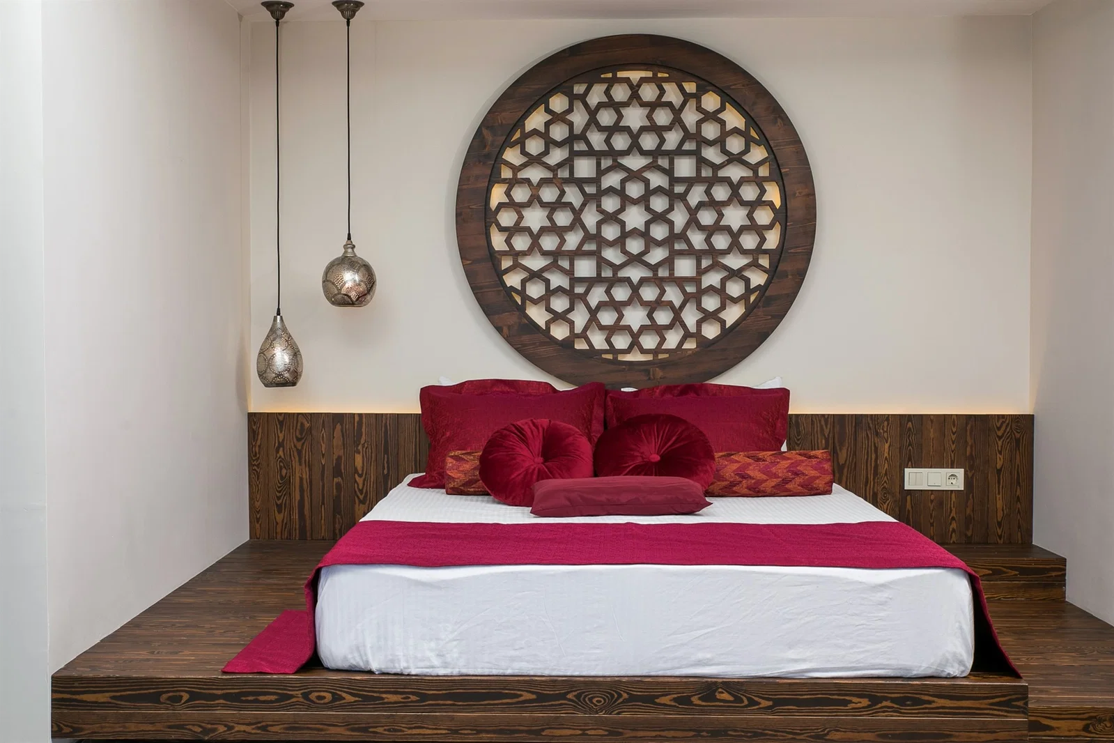 Kalkan’da Merkeze Yakın, Özel Havuzlu, 5 Yatak Odalı, Lüks Villa