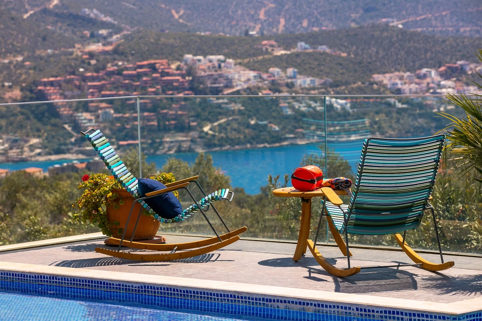 Kalkan’da Merkeze Yakın, Özel Havuzlu, 5 Yatak Odalı, Lüks Villa