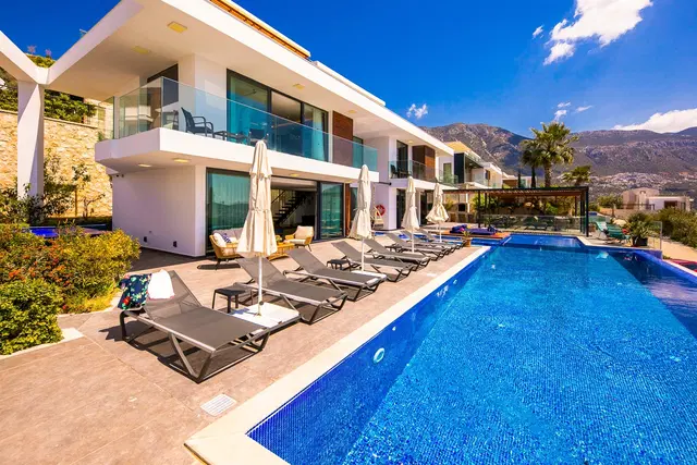 Kalkan’da jakuzili kiralık villa, fotoğraf 2