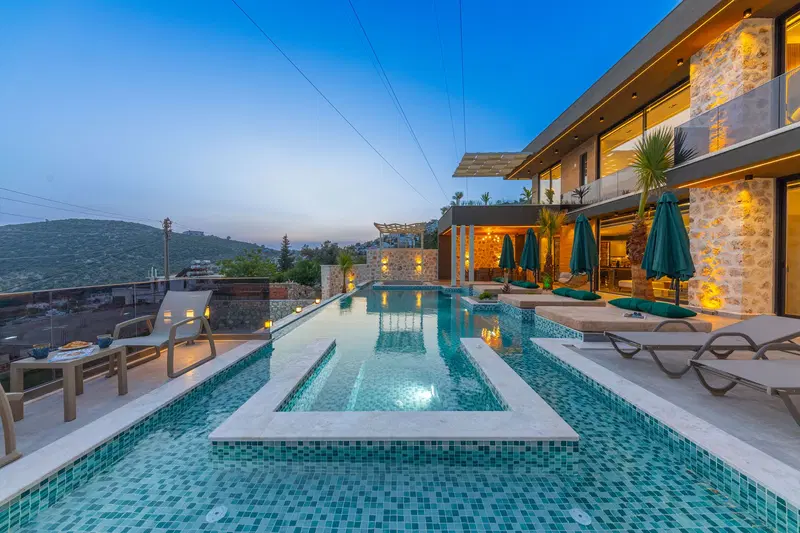 Kalkan’da merkeze yakın kiralık villa, fotoğraf 8