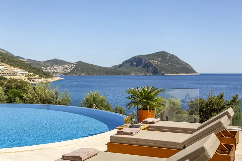 Kalkan’da jakuzili kiralık villa, fotoğraf 2